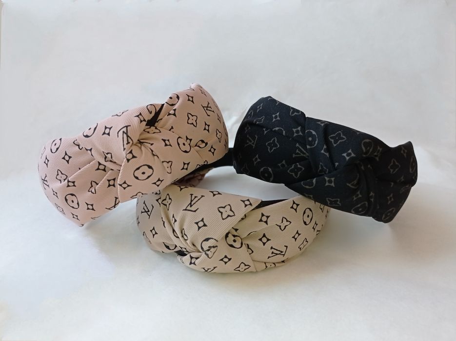 Продаются ободки для волос новые