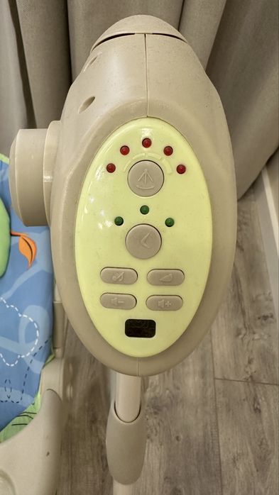 Детские качели автоматические