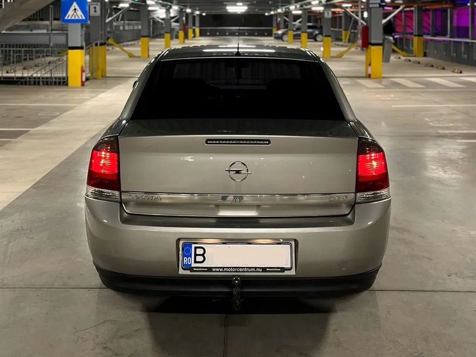 Opel Vectra Opel Vectra C 2.0T benzina 175cp Euro 4