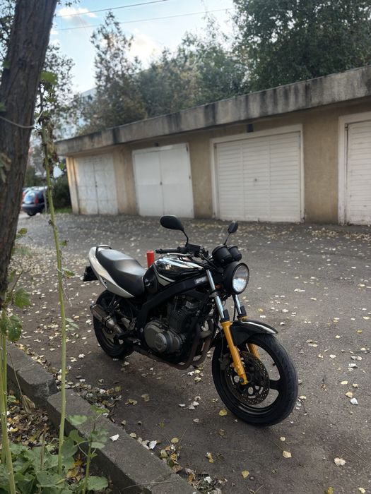 Vând sau schimb suzuki gs500 cu cross de 250/450