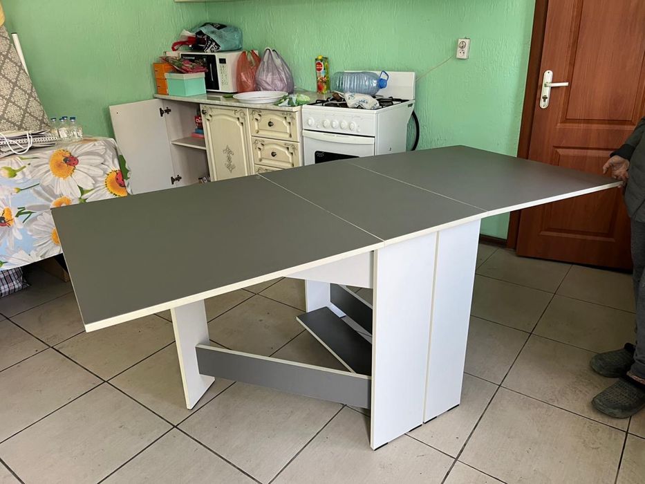 Стол книжка 10000