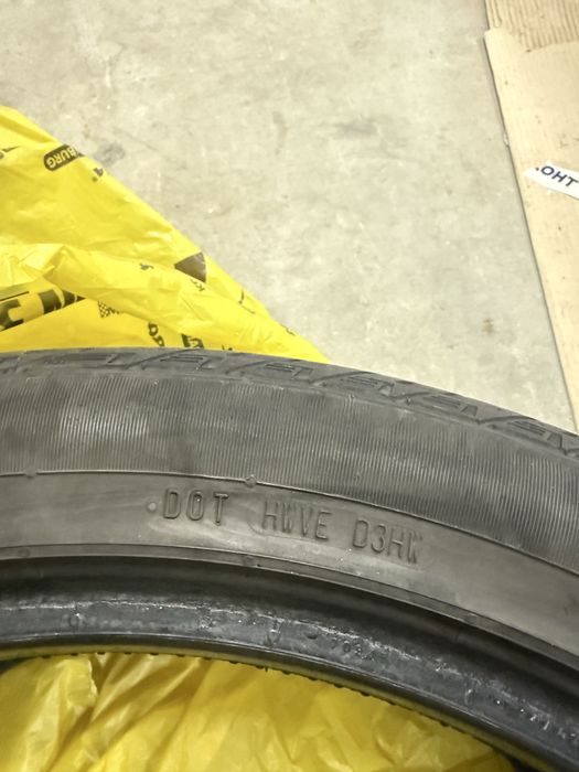 Continental Cross Contact 275/40 r22 - 4 броя гуми SUV