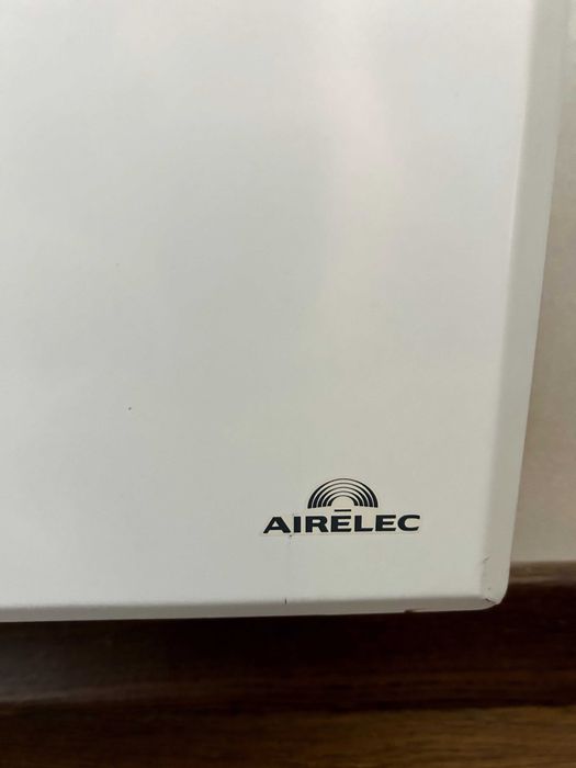 Конвектор Airelec  Електронен термостат