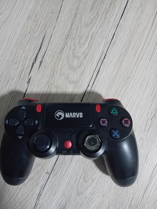 Vand controler Marvo Scorpion în stare bună