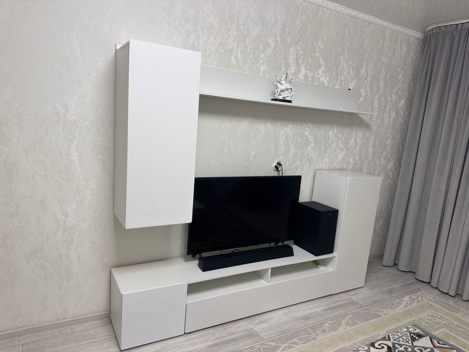 Продам стенку для зала