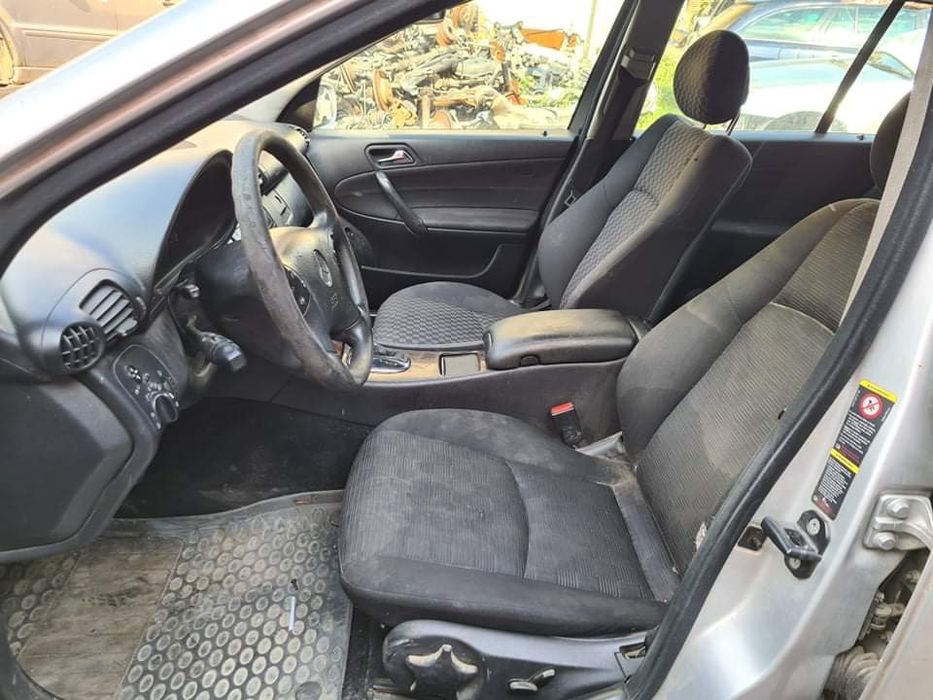 Mercedes W203 C220CDI 150кс 646 автоматик комби НА ЧАСТИ!