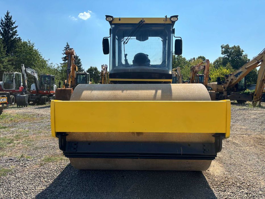 Cilindru compactor terasamente BOMAG BW 212 D-5, 12 tone, 2015