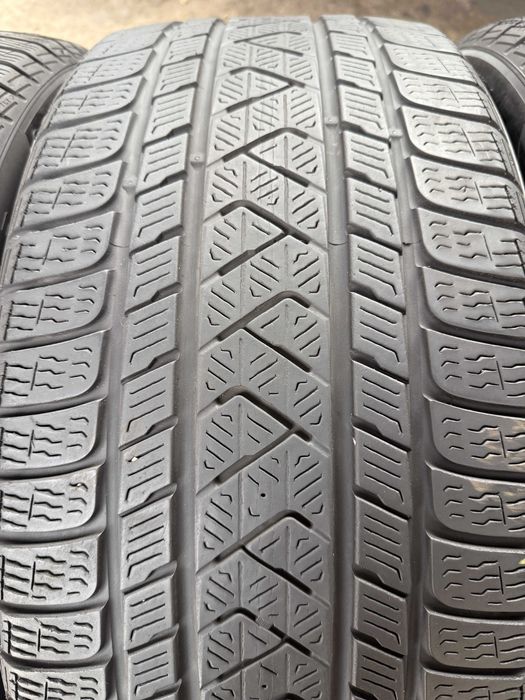 4x Anvelope iarna 305/35 r21 M+S - Pirelli Sotto Zero 3