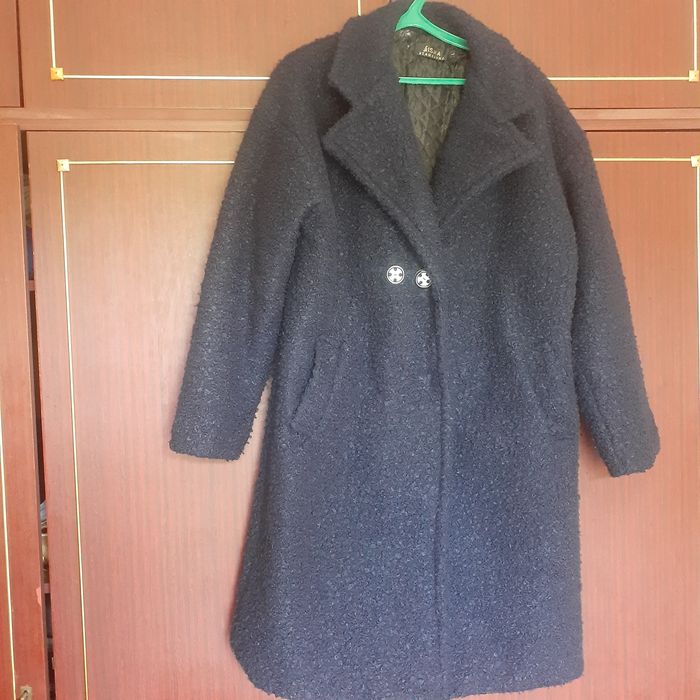 Продам женское пальто