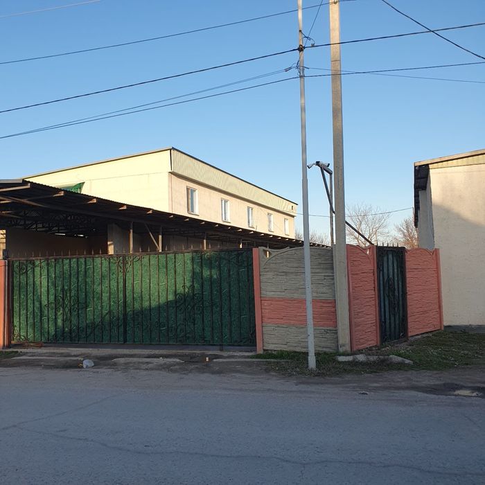 Продаётся гостиничноскладской комплекс