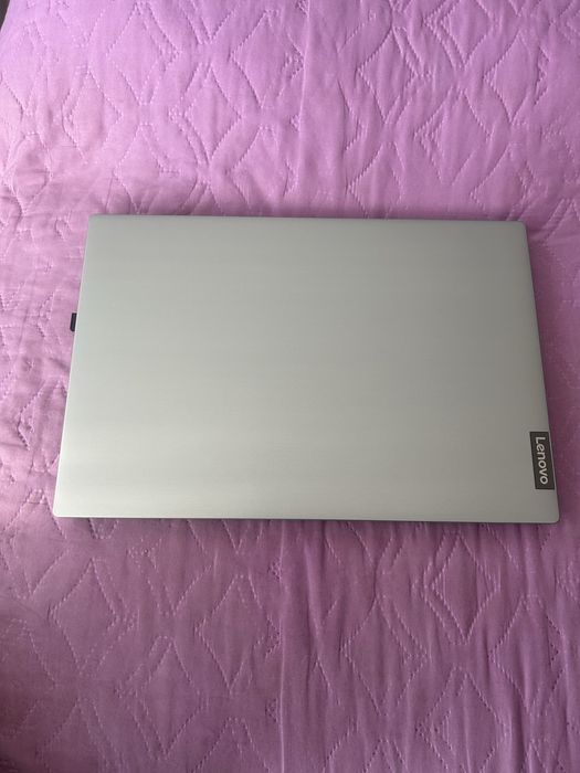Laptop Lenovo IdeaPad