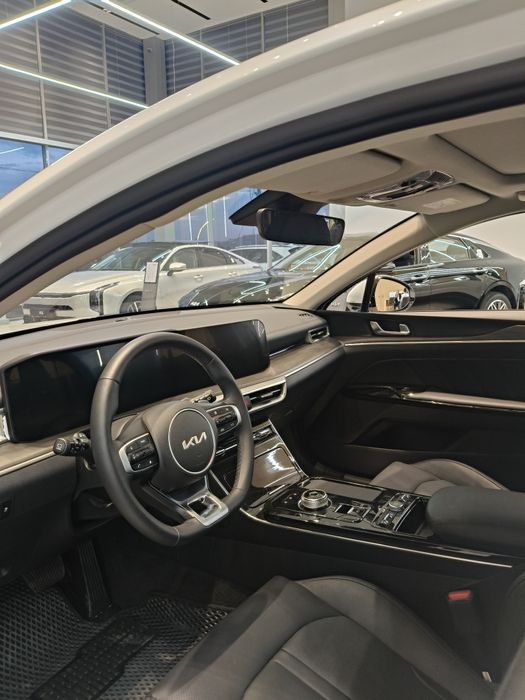 Kia K5c рейсталинг 2.0 Style Temp