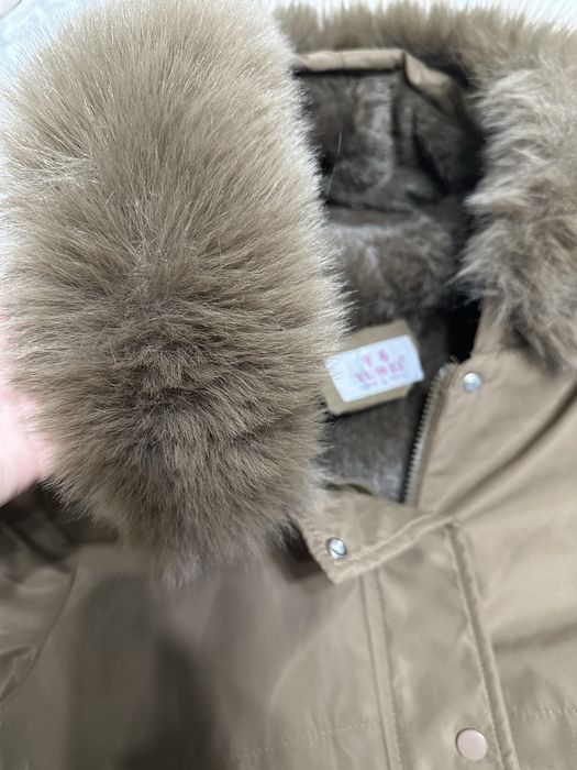 Коричневая парка новая