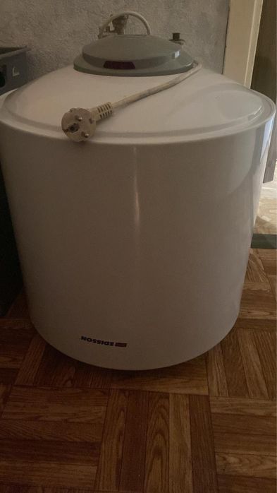 Продам Титан б/у