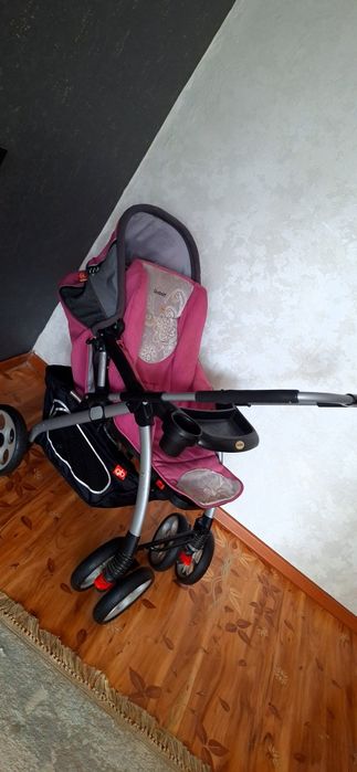 Детская коляска прогулочная