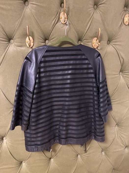 Куртка кожаная.