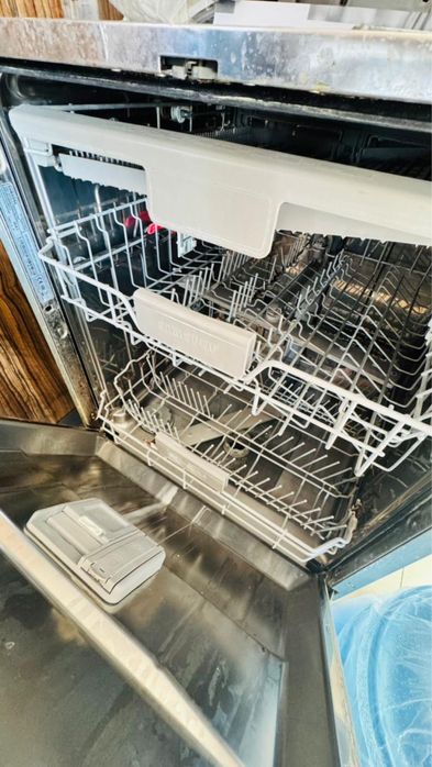 Посудомоечная машина