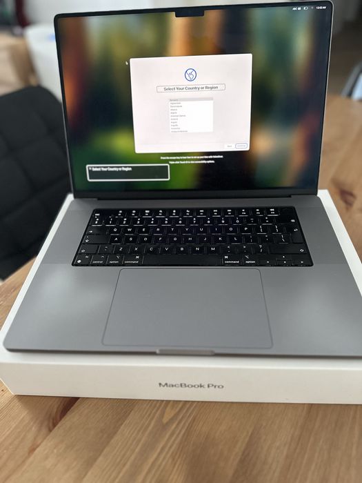 macbook pro 16 m1 - Laptop-Calculator-Gaming la preț mic | OLX.ro