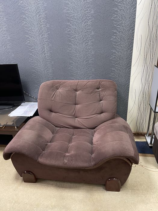 Komplekt devan sifati yaxshi jurnalniy atolini qoʻshib beramiz