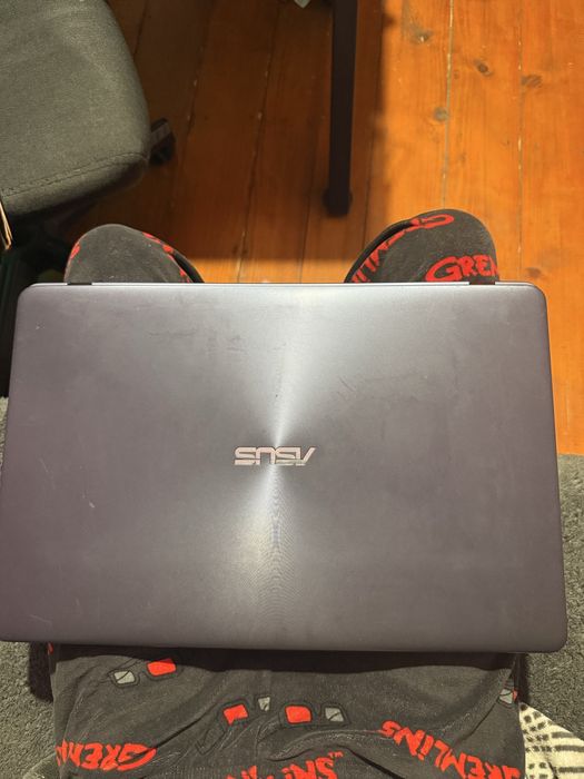 Laptop ASUS VivoBook 17 X705MA – 17.3” – pornește – ACCEPT TESTE