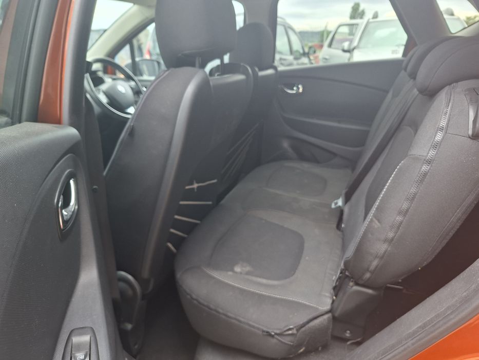 Dezmembram renault captur, an 2014, motor 1.5 dci