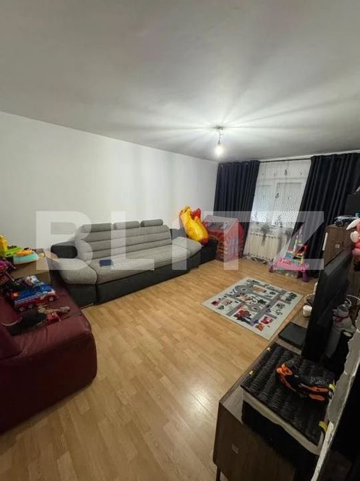 Privat vând apartament