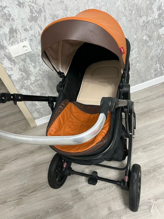 Продается коляска в хорошем состоянии