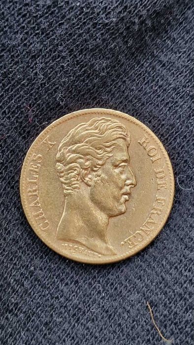 Златна монета 20 френски франка Шарл Х 1827 А и 10 крони Дания Кристиян IX 1900