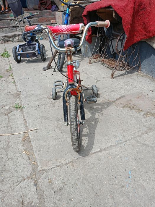 Велосипеды б/у три велосипеда.