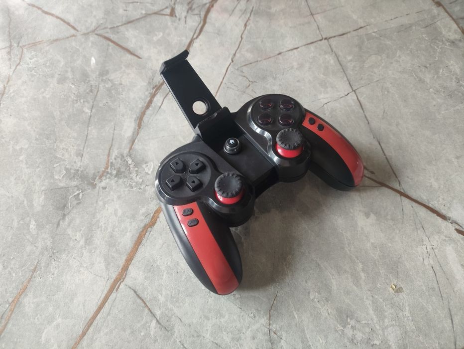 Геймпад ipega  джойстик