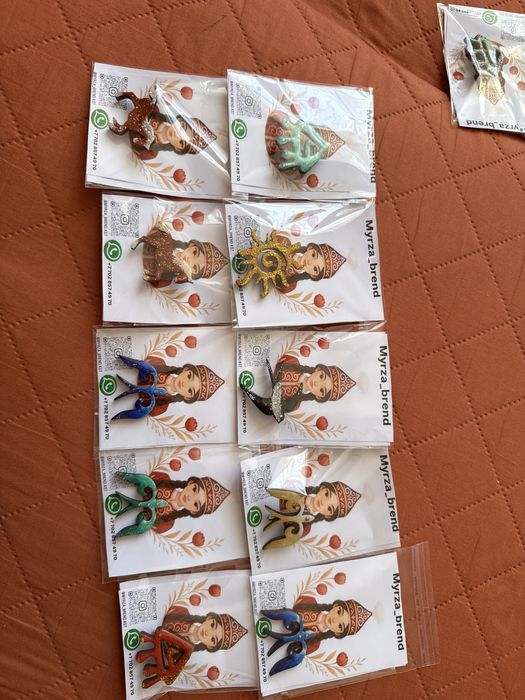 Этно брошь ручная работа.