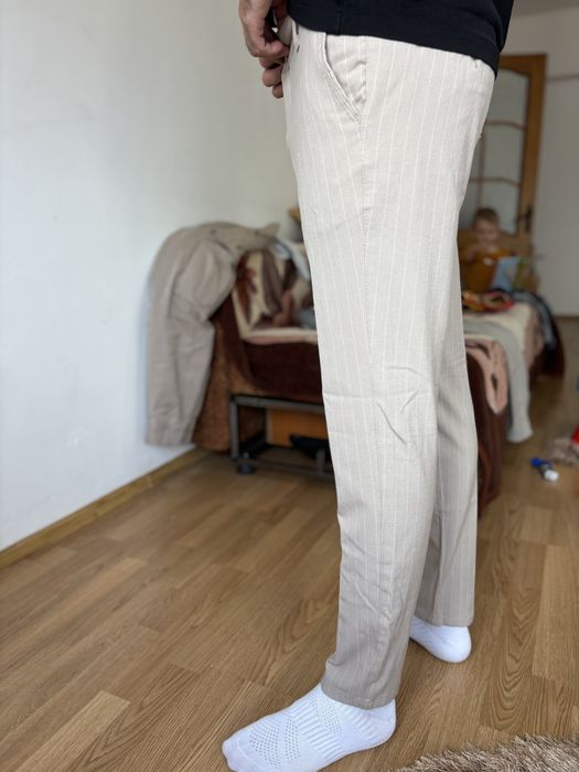 Pantaloni de bărbați – casual/smart-casual