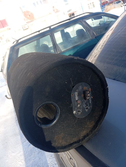 Продам сабвуфер в хорошем состоянии