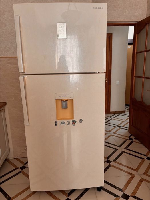 Большой 2 камерный холодильник LG