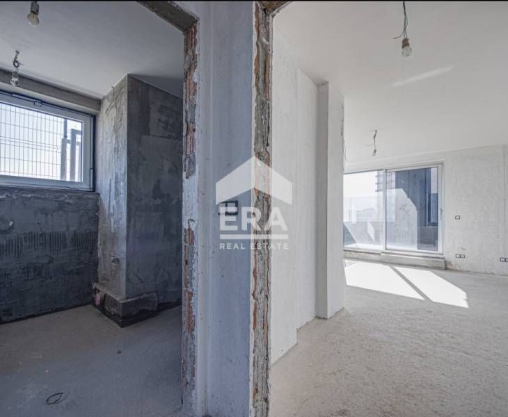 Продава се Многостаен апартамент в София, Изток - 562 кв.м за 1543 €/кв.м - Снимка #11
