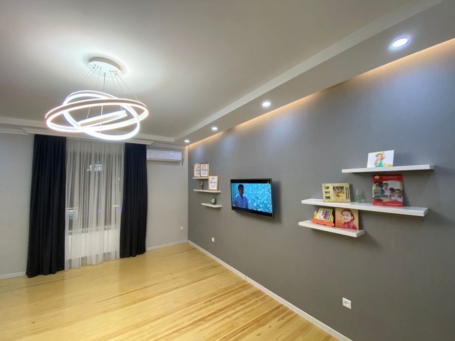 Девонабой масжиди ёнидаги люкс квартира ОИЛАГА ижарага берилади