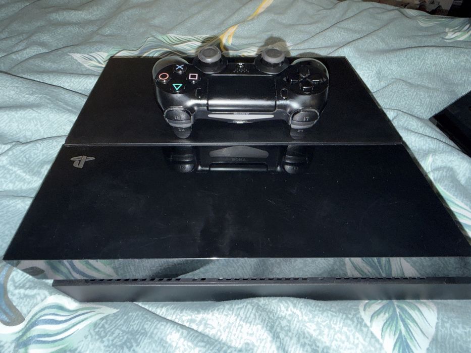 Vand PS4/500gb.