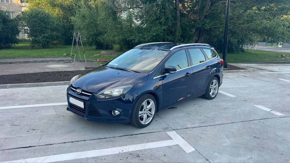 FORD Focus 2013 — imagine 3