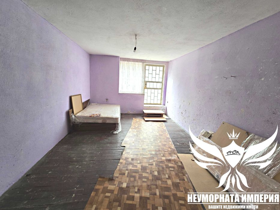 Продавам многостаен 134кв.м. в гр.Асеновград зад болницата