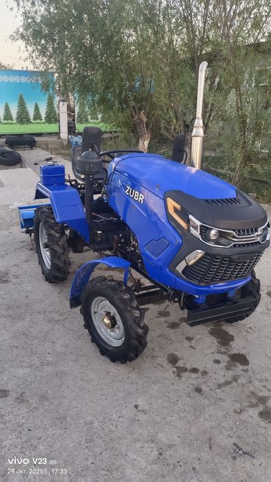 ZUBR Mini traktor
