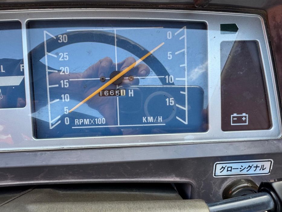 Tractor japonez Iseki Landhope 217