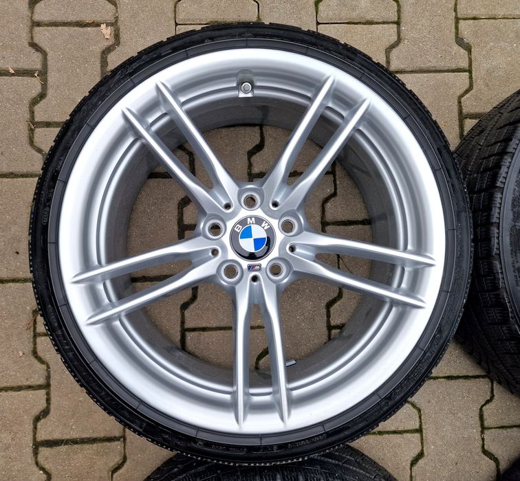 Jante BMW M pe 19 originale BMW M2 M3 M4 anvelope iarnă roti jenti
