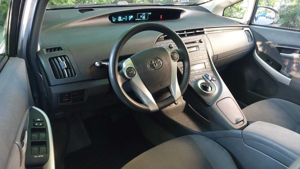 Vand Toyota Prius 3 Hibrid