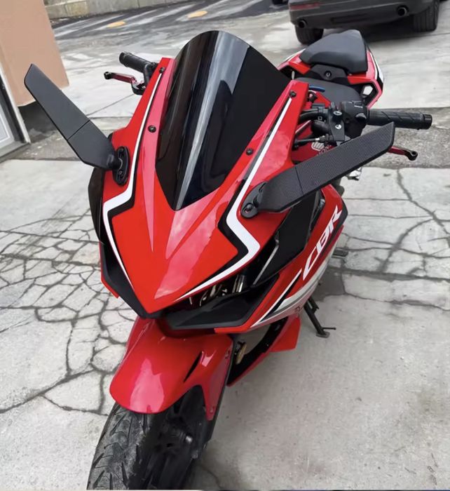Oglinzi CBR650R