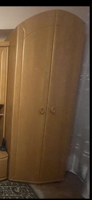 Шкаф плательный в идеальном состоянии