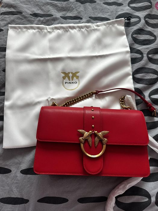 Кожена чанта PINKO напълно нова още не носена