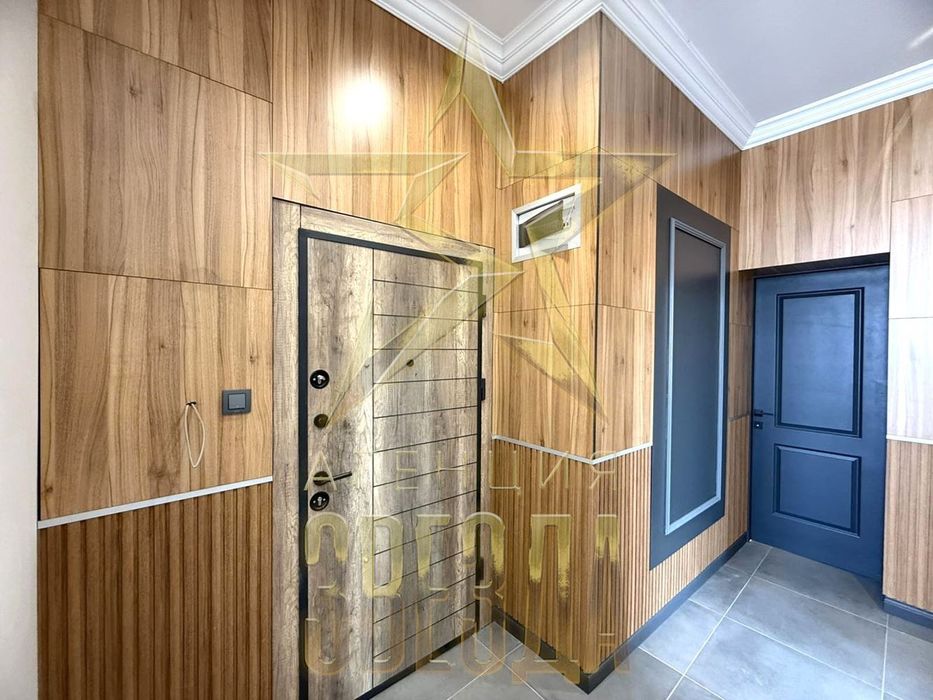 Продава се Тристаен апартамент в Пловдив, Център - 100 кв.м за 3000 €/кв.м - Снимка #7