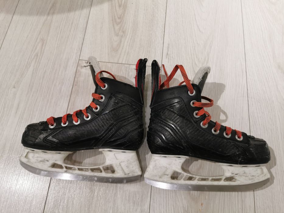 Коньки хоккейные детские