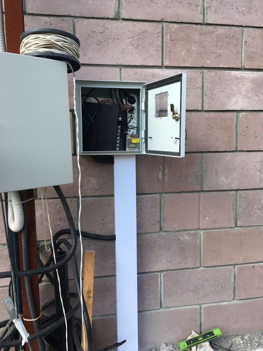 Установка ремонт камер и домофонии