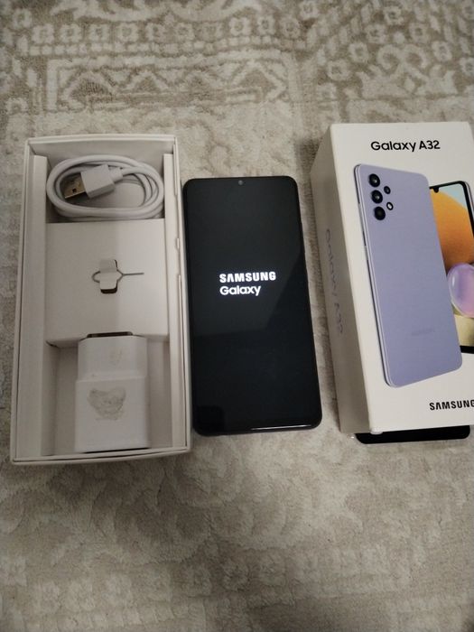 Продам телефон андроид